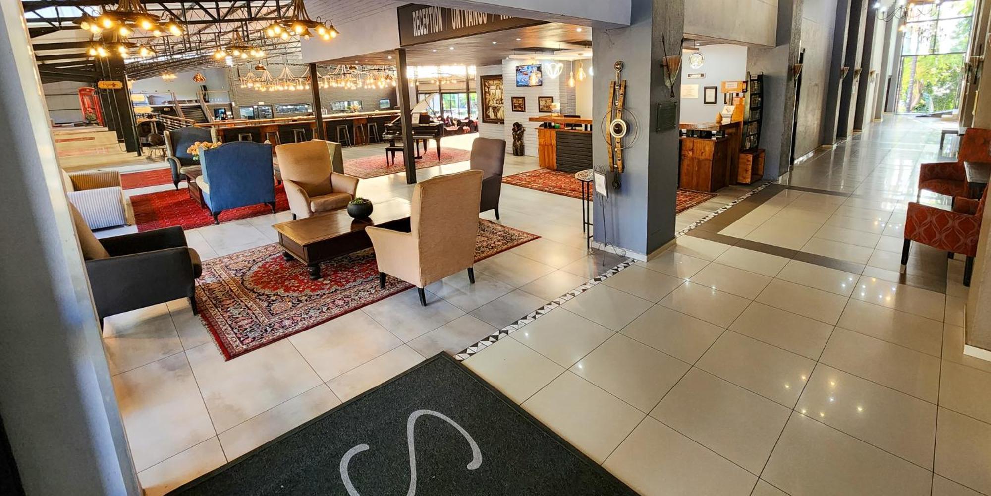 Safari Hotel & Convention Centre Rustenburg Exterior foto